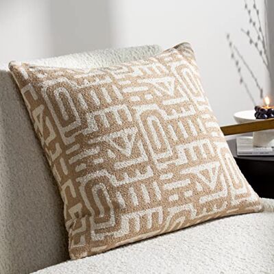 furn. Cojín con Relleno Rico en Plumas geométricas de Jacquard Samos de Hoem furn. Cojín con Relleno Rico en Plumas geométricas de Jacquard Samos de Hoem