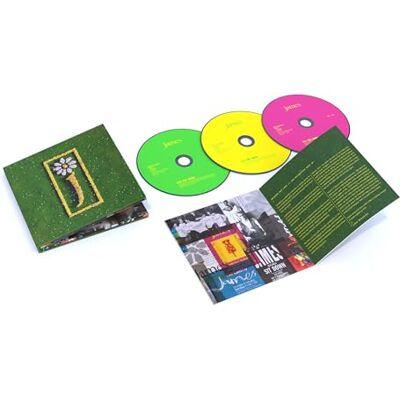 UNIVERSAL Nothing But Love The Definitive Best Of UNIVERSAL Nothing But Love The Definitive Best Of