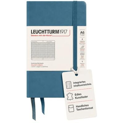 LEUCHTTURM1917 Libreta Pocket (A6) 90 x 150 mm, Tapa Dura, 187 páginas numeradas, Stone Blue, Cuadriculada LEUCHTTURM1917 Libreta Pocket (A6) 90 x 150 mm, Tapa Dura, 187 páginas numeradas, Stone Blue, Cuadriculada