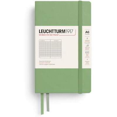 LEUCHTTURM1917 Libreta Pocket (A6) 90 x 150 mm, Tapa Dura, 187 páginas numeradas, Sage, Cuadriculada LEUCHTTURM1917 Libreta Pocket (A6) 90 x 150 mm, Tapa Dura, 187 páginas numeradas, Sage, Cuadriculada