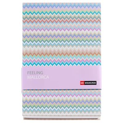 Miquelrius Cuaderno A5 (146 x 214 mm), Interior blanco punteado, 80 Hojas de 100 g/m², Cubierta de cartón forrado con tela, Lomo visto, Colección Feeling Mallorca, Zigzag Miquelrius Cuaderno A5 (146 x 214 mm), Interior blanco punteado, 80 Hojas de 100 g/m², Cubierta de cartón forrado con tela, Lomo visto, Colección Feeling Mallorca, Zigzag