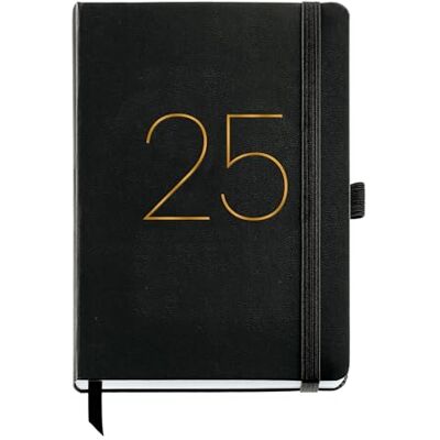 Miquelrius Agenda 2025, Agenda anual 155x213 mm, Agenda semana vista, Cubierta flexible símil piel cosida, Cierre goma, Bolsillo interior, Papel 80 g/m², Catalán, Inglés y Portugués, Negro Miquelrius Agenda 2025, Agenda anual 155x213 mm, Agenda semana vista, Cubierta flexible símil piel cosida, Cierre goma, Bolsillo interior, Papel 80 g/m², Catalán, Inglés y Portugués, Negro