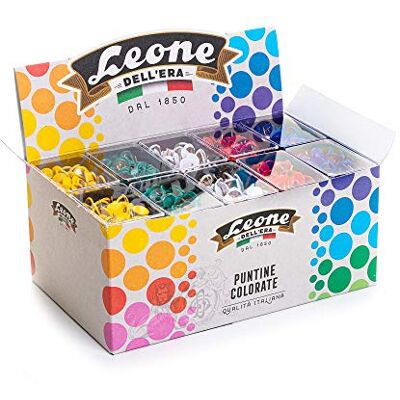 Dell 2500 chinchetas de dibujo coloridas – Expositor de mesa con 50 cajas de 50 unidades, colores surtidos – Fabricado en Italia Dell 2500 chinchetas de dibujo coloridas – Expositor de mesa con 50 cajas de 50 unidades, colores surtidos – Fabricado en Italia