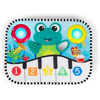 Baby Einstein Ocean Explorers Cojín Musical Pataditas y Explorar y Juguete para Cuna Neptune, a partir del recién nacido Baby Einstein Ocean Explorers Cojín Musical Pataditas y Explorar y Juguete para Cuna Neptune, a partir del recién nacido