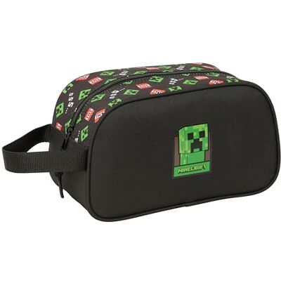 Safta MINECRAFT Neceser Escolar Infantil Mediano con Asa, Neceser Infantil, Adaptable a Carro, Fácil Limpieza, Cómodo y Versátil, Calidad y Resistencia, 26x12x15 cm Safta MINECRAFT Neceser Escolar Infantil Mediano con Asa, Neceser Infantil, Adaptable a Carro, Fácil Limpieza, Cómodo y Versátil, Calidad y Resistencia, 26x12x15 cm
