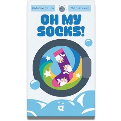 helvetiq Oh My Socks, Juego de Sociedad, Divertido Juego de Cartas de Calcetines, para la Mejor colección de Calcetines, acción emocionante, para 2 – 5 Jugadores a Partir de 6 años helvetiq Oh My Socks, Juego de Sociedad, Divertido Juego de Cartas de Calcetines, para la Mejor colección de Calcetines, acción emocionante, para 2 – 5 Jugadores a Partir de 6 años