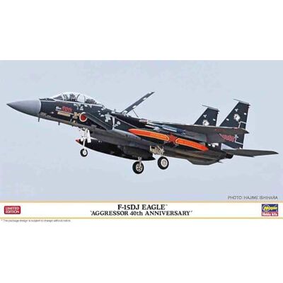 Hasegawa 1:72 F-15DJ Eagle 'Aggressor 40th Anniversary' Kit de modelo, color moldeado Hasegawa 1:72 F-15DJ Eagle 'Aggressor 40th Anniversary' Kit de modelo, color moldeado