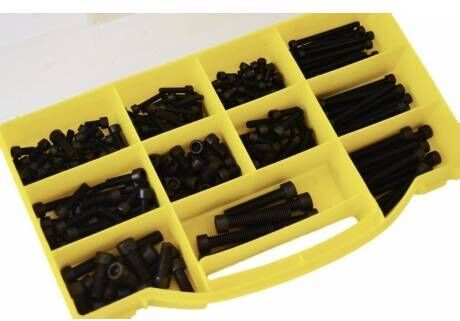 Juego de 250 tornillos métricos. Juego de 250 tornillos métricos.