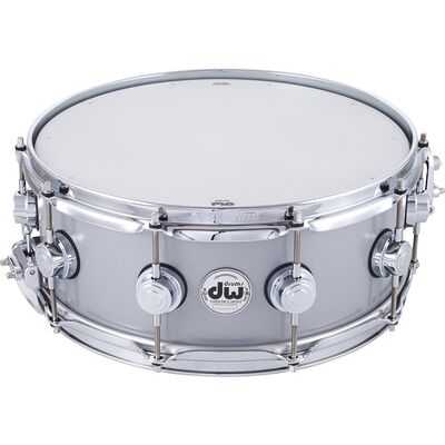 DW 14"x5,5" Thin Aluminium Snare DW 14"x5,5" Thin Aluminium Snare