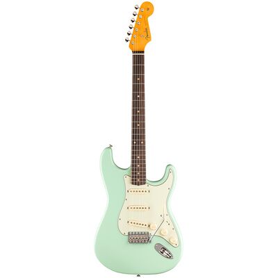Fender AV II 61 Strat RW SFG Surf Green Fender AV II 61 Strat RW SFG Surf Green