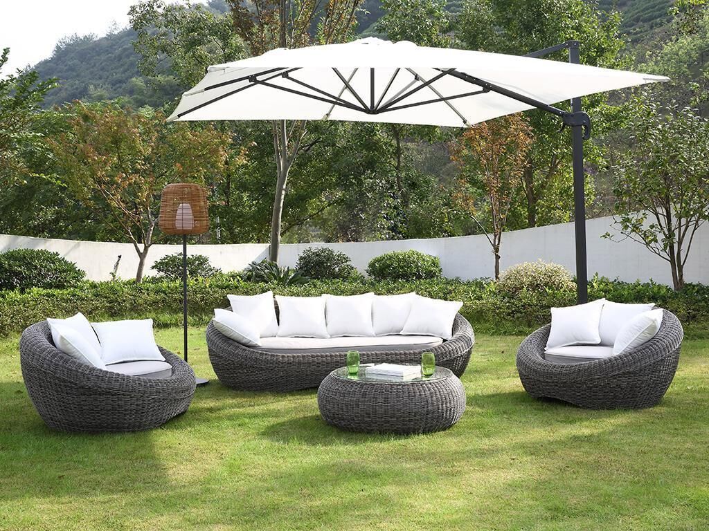 MYLIA Salón de jardín de resina trenzada gris: sofá, 2 sillones y mesa de centro - WHITEHEAVEN