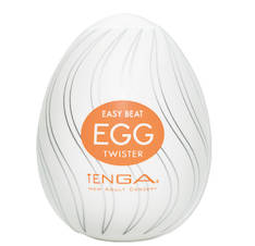 Tenga Twister Tenga Egg Masturbaattori Venyy isonpaankin aisaan