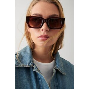 Gina Tricot - Slim classic sunglasses - Aurinkolasit - Brown - ONESIZE - Female - Brown - Female