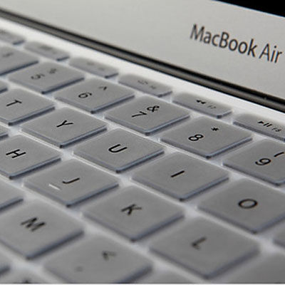 Kannettavan näppäimistösuoja MacBook Air / Macbook Pro Retina malleihiin Kannettavan näppäimistösuoja MacBook Air / Macbook Pro Retina malleihiin