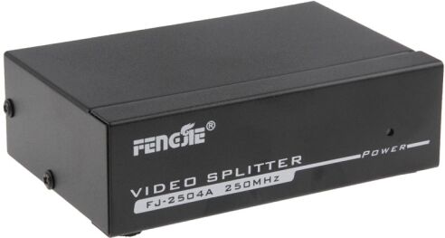 VGA Splitter 1 - 4 VGA Splitter 1 - 4