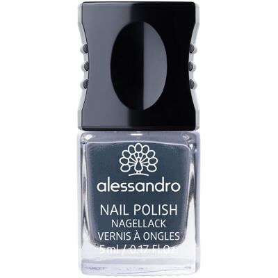 ALESSANDRO Nail Polish No.76 New York Grey 5ml ALESSANDRO Nail Polish No.76 New York Grey 5ml