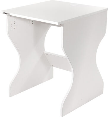 Thon Podcast Desk WH Thon Podcast Desk WH