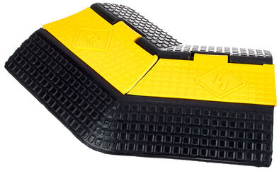 Stageworx Cable Bridge 2MC Corner 45° Stageworx Cable Bridge 2MC Corner 45°