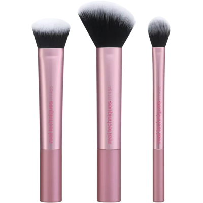 Real Techniques Peak Cheek 3 Piece Brush Set -meikkisivellinsetti Real Techniques Peak Cheek 3 Piece Brush Set -meikkisivellinsetti