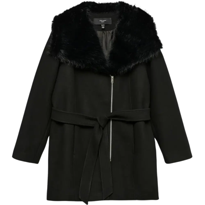 Vero Moda Curve VMCAutumnbetty takki - Naiset - Size: 42 Vero Moda Curve VMCAutumnbetty takki - Naiset - Size: 42