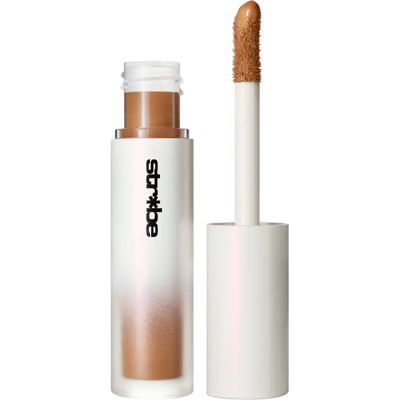 Mac Cosmetics Strobe Beam Liquid Bronzelighter -voidemainen varjostusväri 43 ml - Size: VAKIO Mac Cosmetics Strobe Beam Liquid Bronzelighter -voidemainen varjostusväri 43 ml - Size: VAKIO