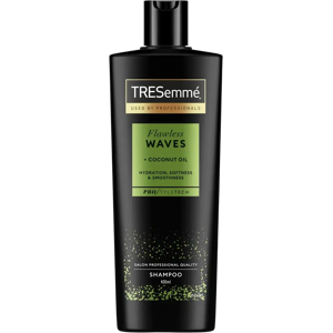 TRESemmé Flawless Waves Shampoo Ammattimaista laatua 400 ML TRESemmé Flawless Waves Shampoo Ammattimaista laatua 400 ML