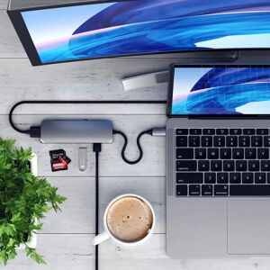 Satechi Aluminium USB-C Multiport Pro - tähtiharmaa Satechi Aluminium USB-C Multiport Pro - tähtiharmaa