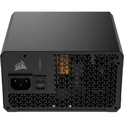 CORSAIR RMe RM650e 650W -virtalähde, 80 Plus Gold CORSAIR RMe RM650e 650W -virtalähde, 80 Plus Gold