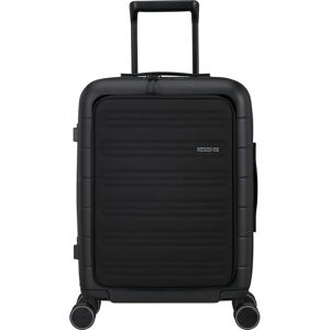 American Tourister Novastream Smart 55cm -matkalaukku, musta American Tourister Novastream Smart 55cm -matkalaukku, musta