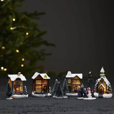 STAR TRADING StarTrading Miniatyyri Kylä Led valolla 12-os STAR TRADING StarTrading Miniatyyri Kylä Led valolla 12-os