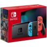 Nintendo Switch Console med en neonröd Joy-Con och en neonblå Joy-Con