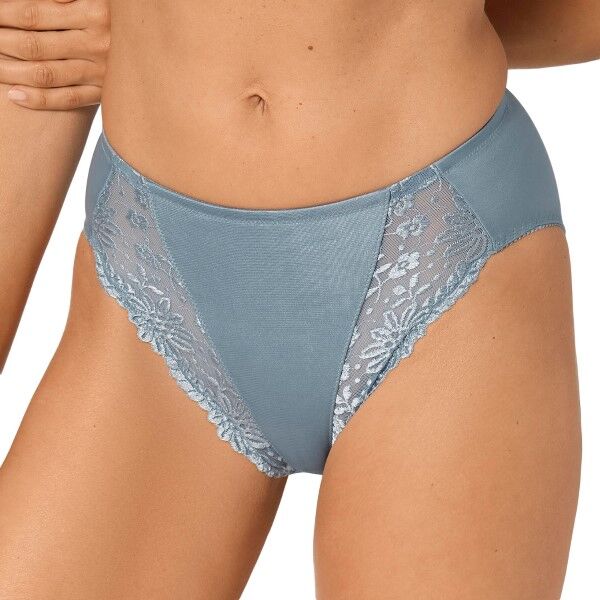 Triumph Ladyform Soft Tai - Lightblue  - Size: 10195909 - Color: vaalean sin. Triumph Ladyform Soft Tai - Lightblue  - Size: 10195909 - Color: vaalean sin.