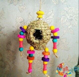 e-ville.com Pesä virikkeillä linnulle tai jyrsijälle