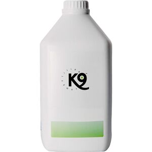 K9 Malli Keraatin kosteuttava koiran shampoo - 5,7L K9 Malli Keraatin kosteuttava koiran shampoo - 5,7L