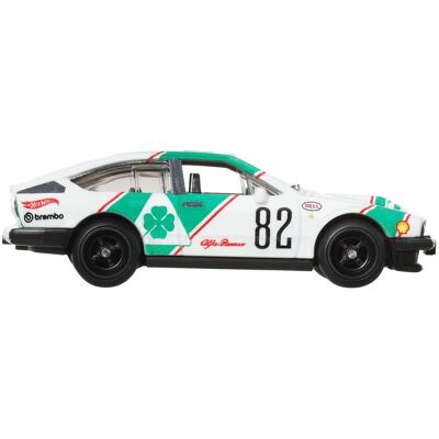 Mattel Hot Wheels Premium: Boulevard - Alfa Romeo GTV6 3.0 (JBL16) Mattel Hot Wheels Premium: Boulevard - Alfa Romeo GTV6 3.0 (JBL16)
