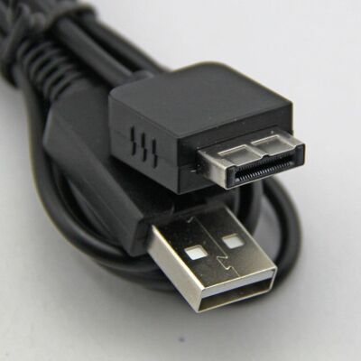 USB-kaapeli PSVita (Tarvike) USB-kaapeli PSVita (Tarvike)