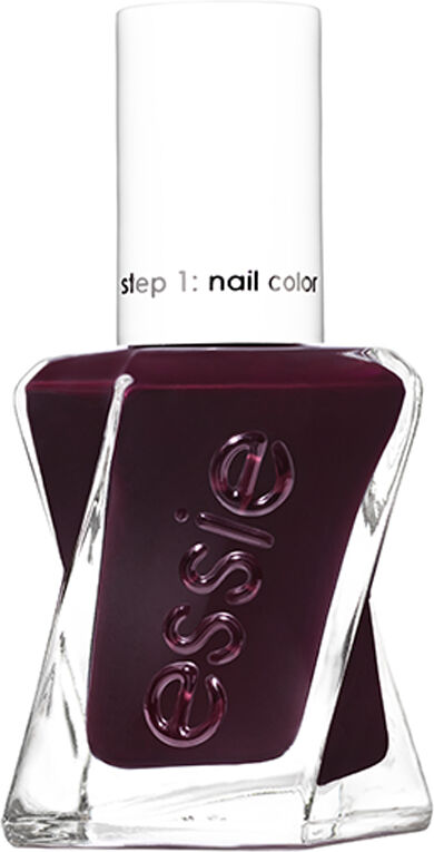 Essie Gel Couture 370 Model Clicks Essie Gel Couture 370 Model Clicks