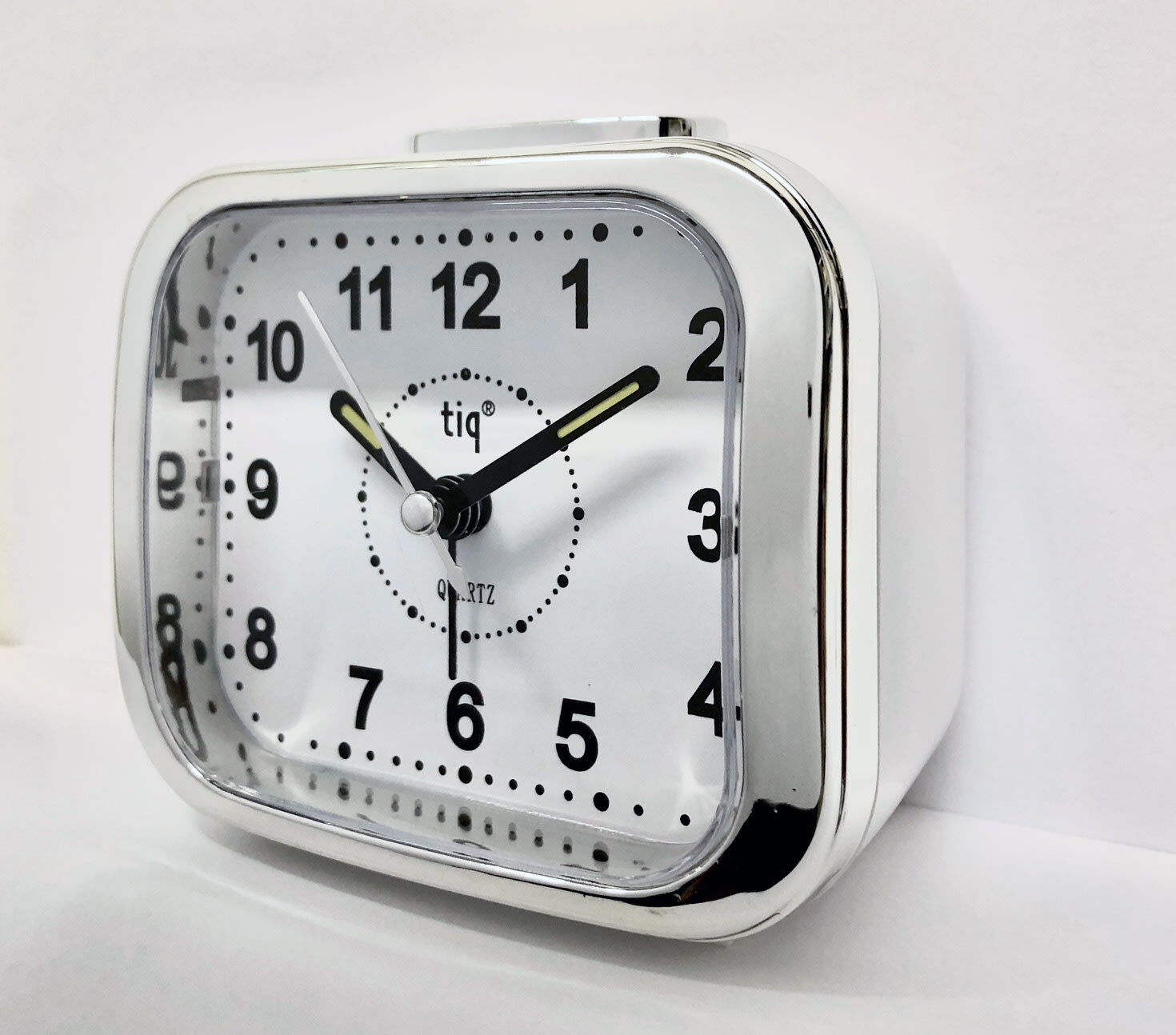 Q&Q YH8618 herätyskello Q&Q YH8618 herätyskello