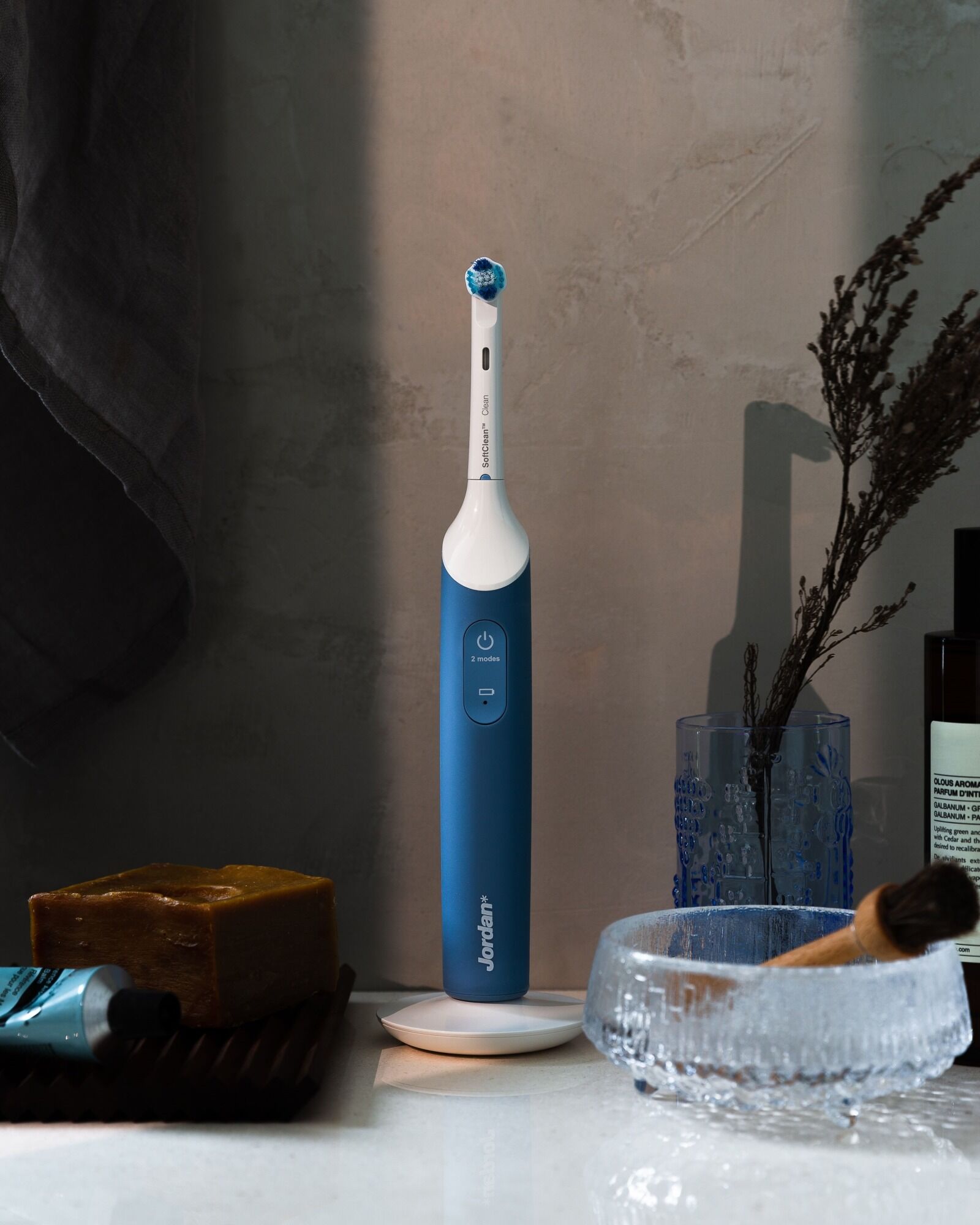 Jordan Smile Plus TBX-300B sininen sähköhammasharja Jordan Smile Plus TBX-300B sininen sähköhammasharja