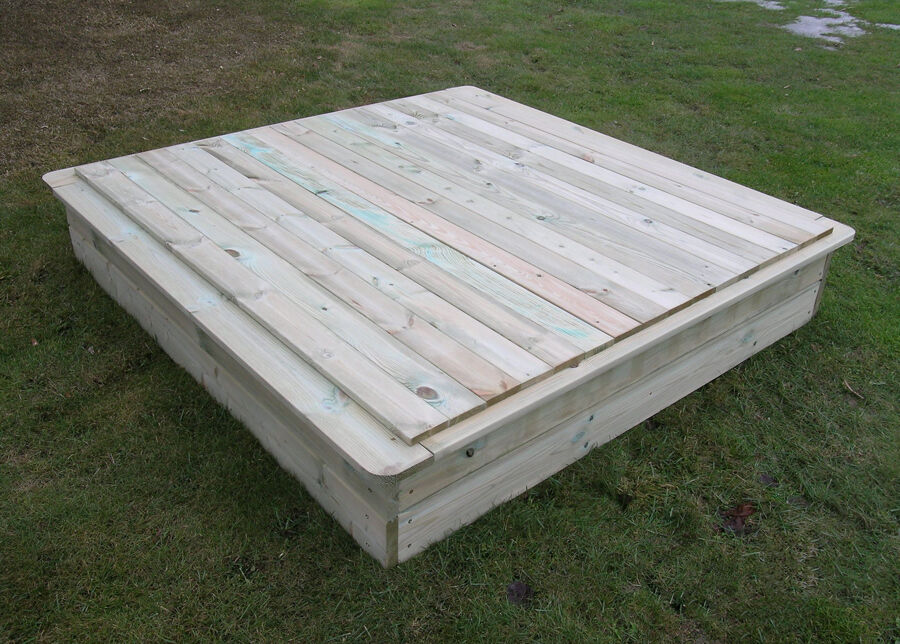 Hiekkalaatikko + suoja 160x160 cm Hiekkalaatikko + suoja 160x160 cm