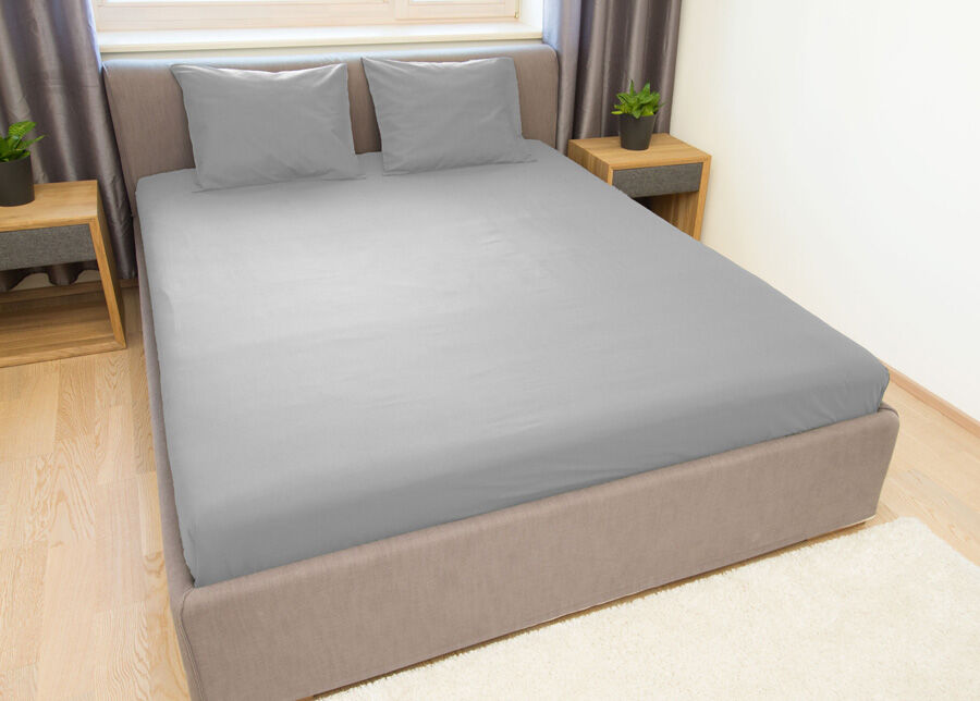 Aluslakana 220x220 cm + 2 tyynyliinaa Aluslakana 220x220 cm + 2 tyynyliinaa