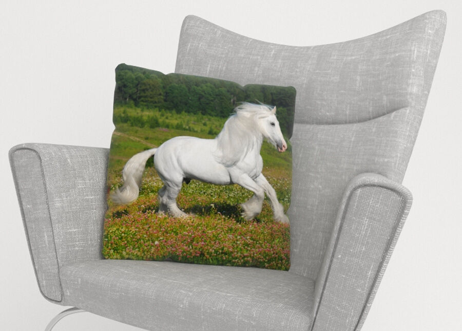Koristetyynyliina White Horse 40x60 cm Koristetyynyliina White Horse 40x60 cm