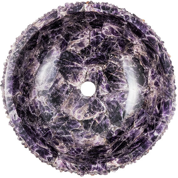 Pesuallas korukivillä Pesuallas korukivillä