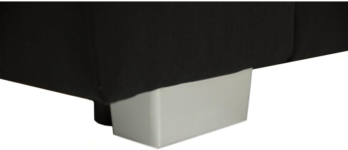 Vuodesohva vuodevaatelaatikolla Vuodesohva vuodevaatelaatikolla