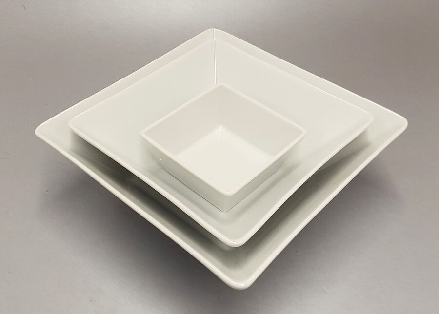 Posliiniset tarjoilukulhot Classic 3 kpl Posliiniset tarjoilukulhot Classic 3 kpl