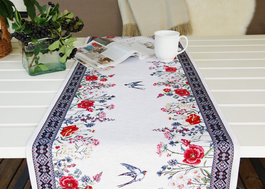 Gobeliinikankainen pöytäliina Chamomille 45x140 cm Gobeliinikankainen pöytäliina Chamomille 45x140 cm