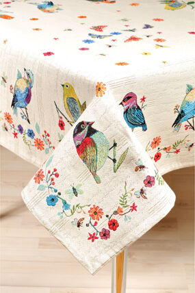 Gobeliinikankainen pöytäliina LINNUT 100x100 cm Gobeliinikankainen pöytäliina LINNUT 100x100 cm