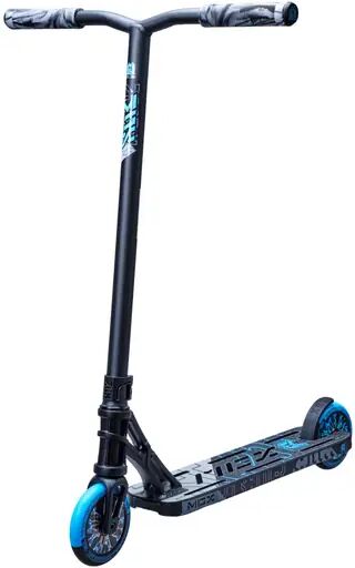 Madd MGP MGX P1 Temppupotkulauta (Musta) Madd MGP MGX P1 Temppupotkulauta (Musta)