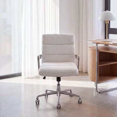 Maisons du Monde Chaise de bureau en bouclette beige à roulettes Beige 62.5x91x72cm - Publicité Maisons du Monde Chaise de bureau en bouclette beige à roulettes Beige 62.5x91x72cm - Publicité