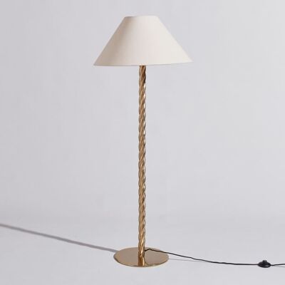 Maisons du Monde Lampadaire en aluminium doré et abat-jour crème, H138 cm Doré 54x138x54cm - Publicité Maisons du Monde Lampadaire en aluminium doré et abat-jour crème, H138 cm Doré 54x138x54cm - Publicité